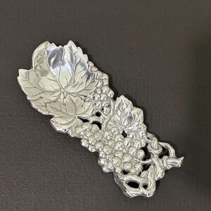 Arthur Court Silver Grape Leaf